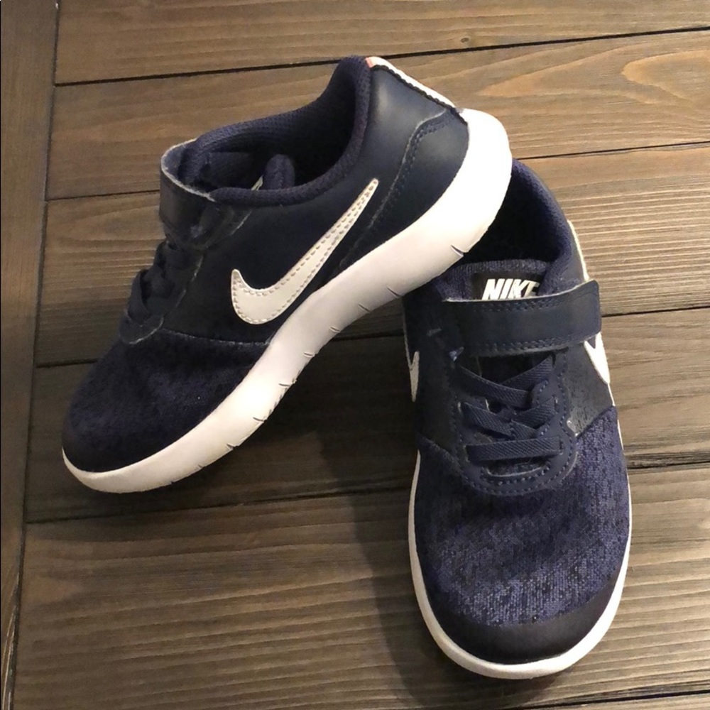Boy’s Nike sneakers